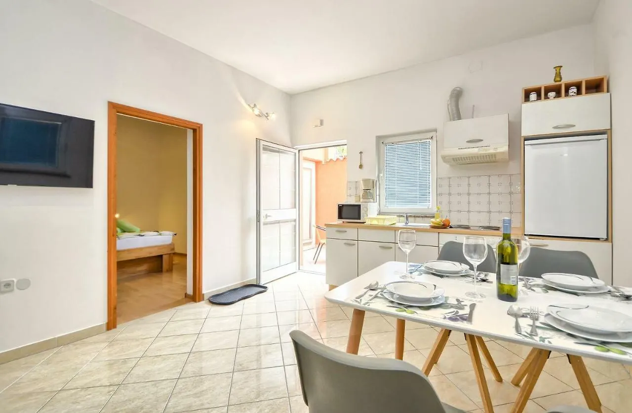 Apartments Picco Pula